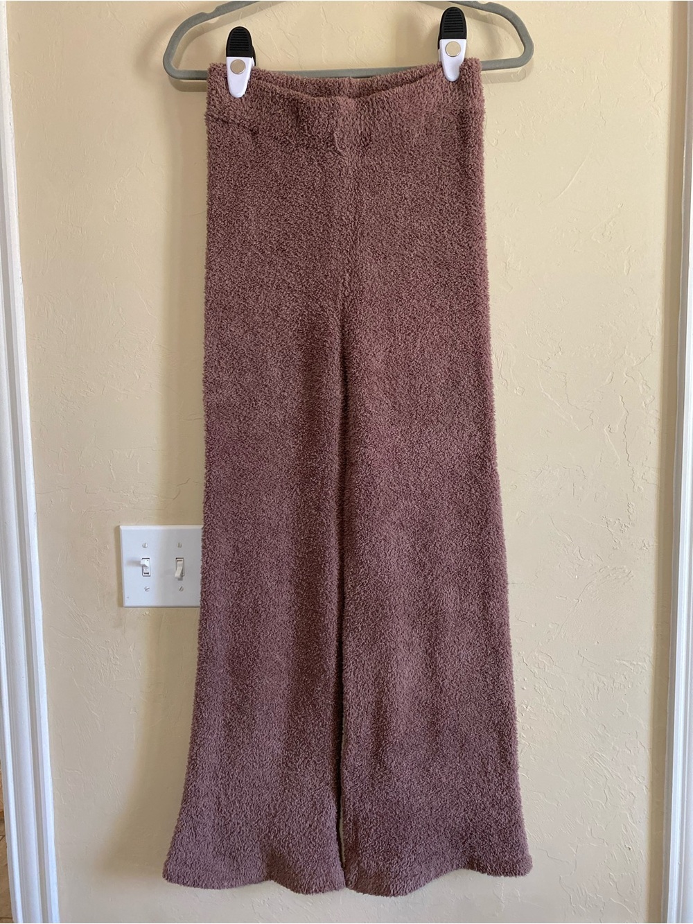 Prettylittlething cocoa brown soft teddy flare pants S